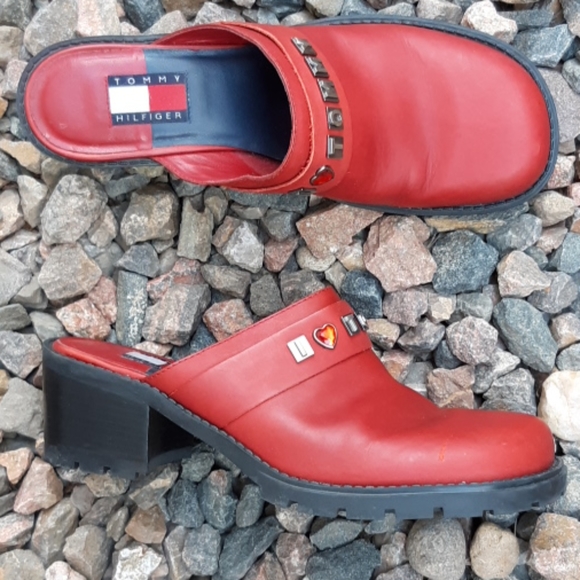 tommy hilfiger clogs